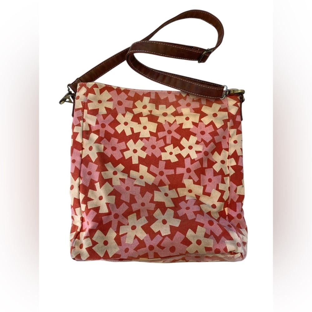 Maika City Sling Crossbody Bag Solvang